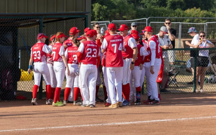 Polska kończy Mistrzostwa Europy na 8. miejscu. 16 hitów i świetne występy zawodników Rybnik Slowpitch Team